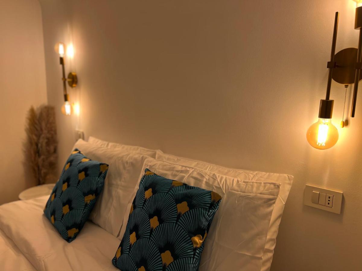 Appartamento Regina In Porta Romana 2 - Sky Tv, Wifi E Breakfast Box *