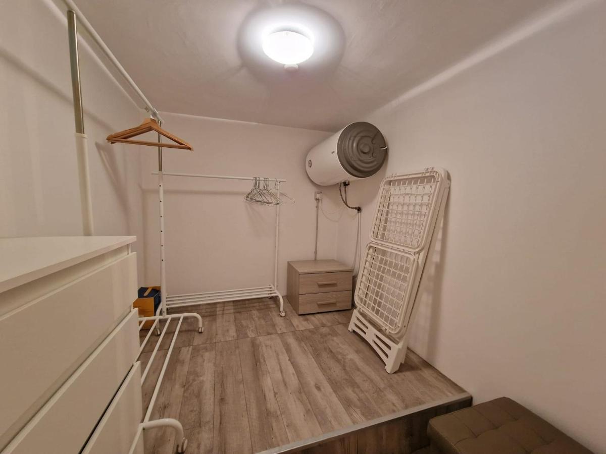 Appartamento Regina In Porta Romana 2 - Sky Tv, Wifi E Breakfast Box Milano